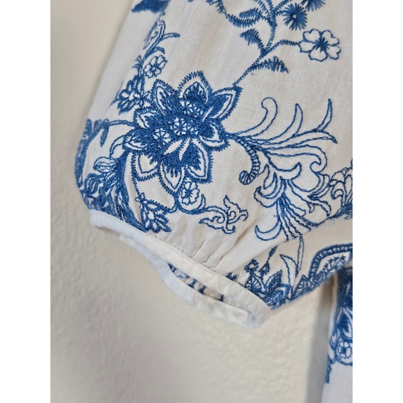 Anna Sui embroidered Floral Blue and Cream v neck puff sleeve blouse XL - Picture 8 of 12